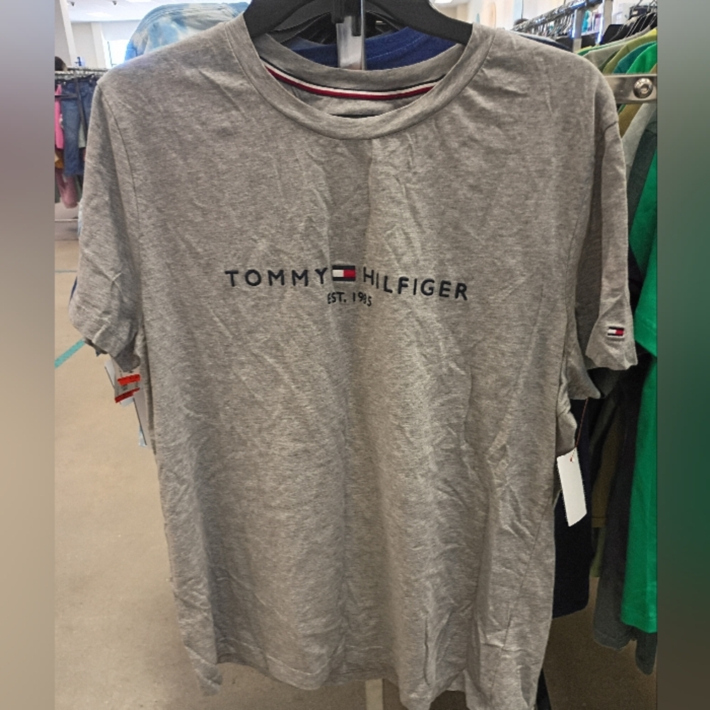 Tommy Hilfiger Light Gray Logo Crew Neck Tee